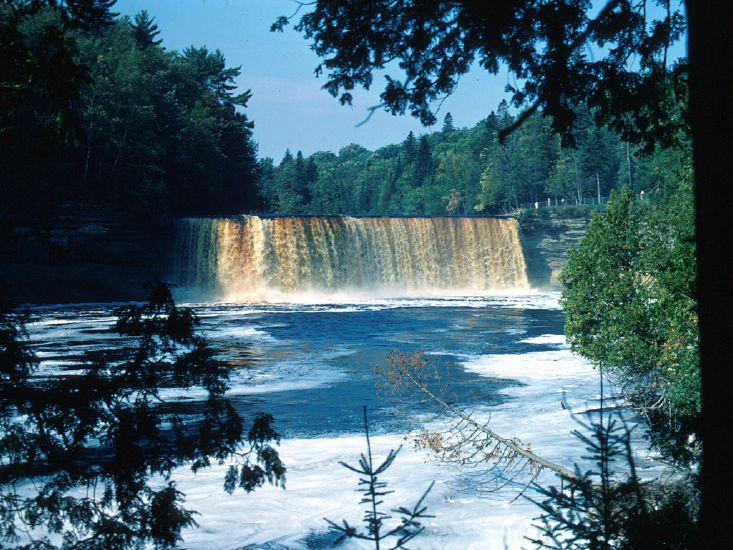 Michigan's Upper Peninsula boasts the impressive  Tahquamenon Falls